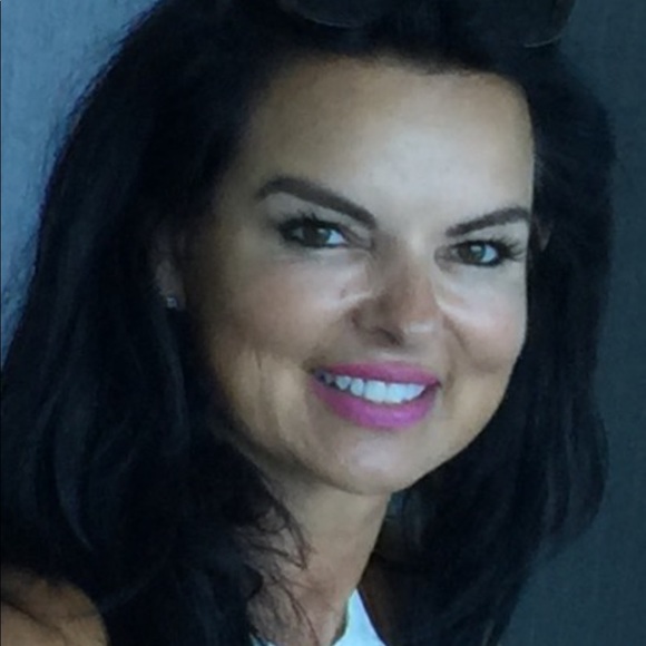 Meet your Posher, Danica - Picture 1 of 1